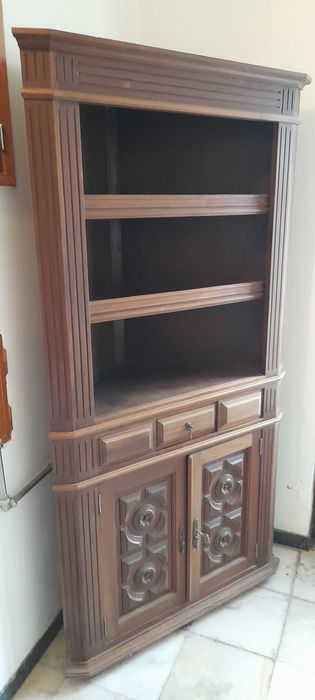 OPORTUNIDADE - Móvel de canto 30€