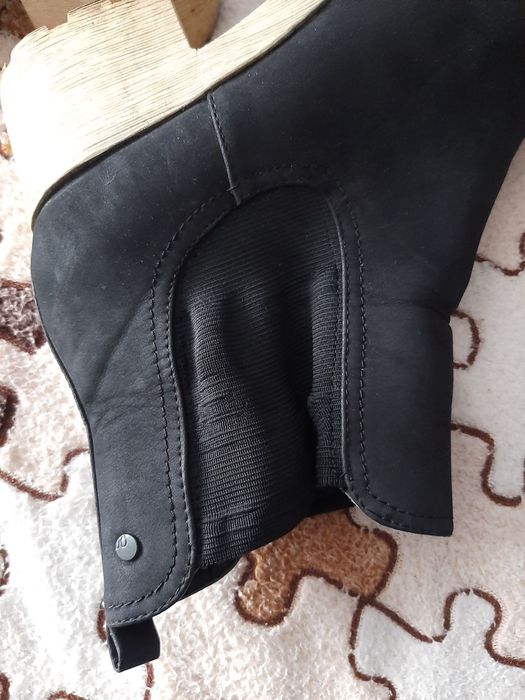 Ботинки весна осінь 39 розмір