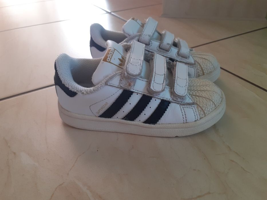 Buciki dziewczęce, emu Australia,  Adidas rozm 26