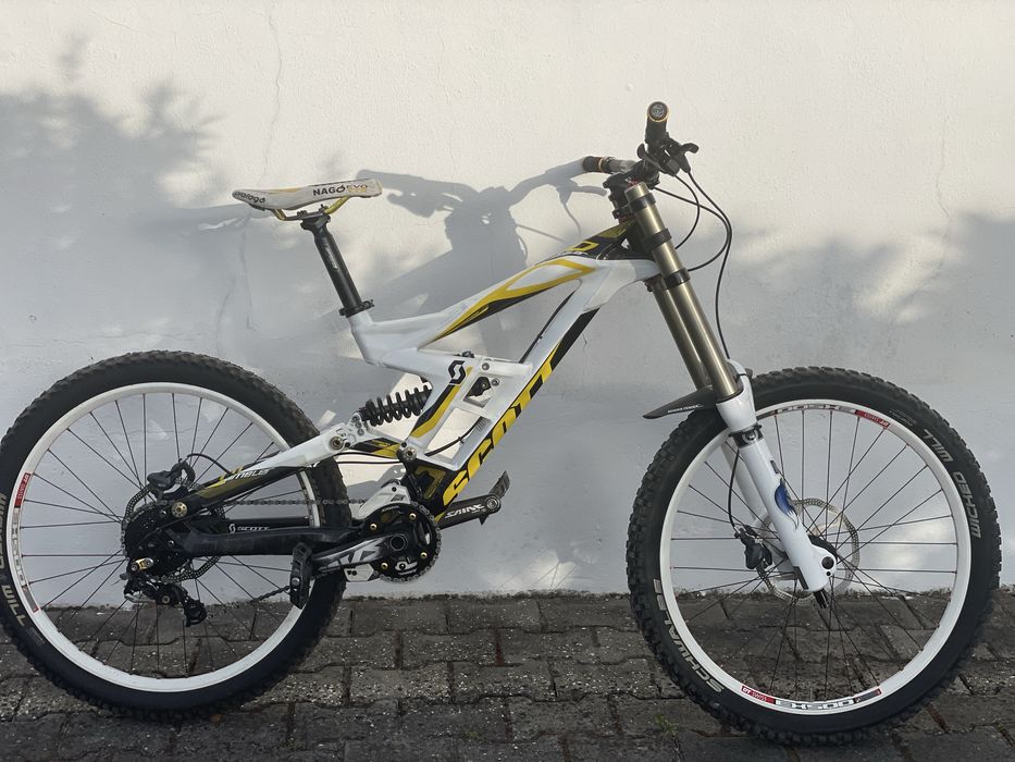 Scott gambler dh10 downhill