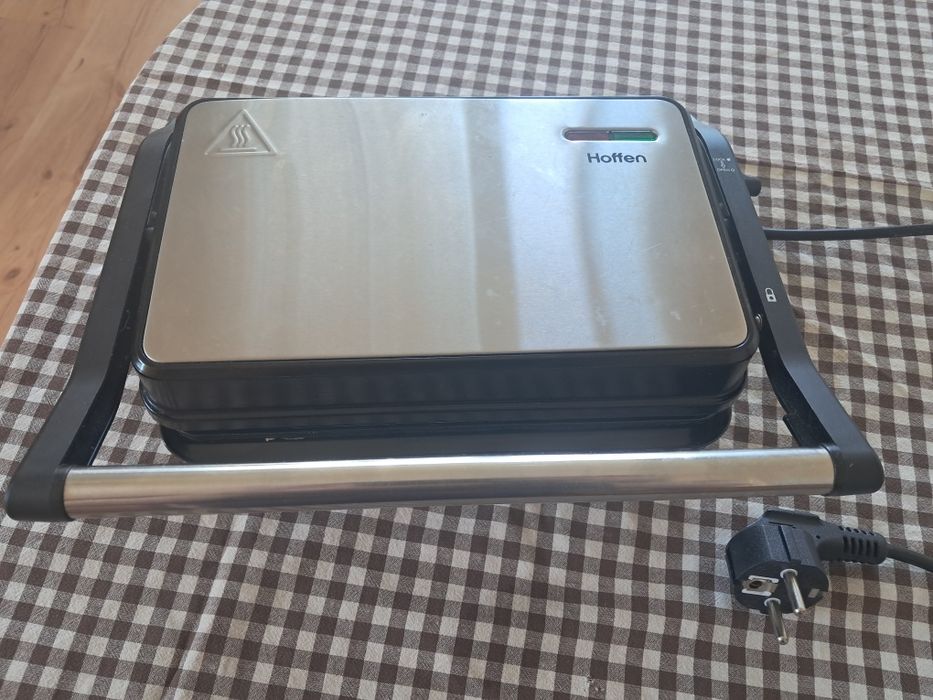 Grill/opiekacz elektryczny
