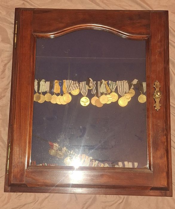 Vitrine Para Medalhas - Madeira