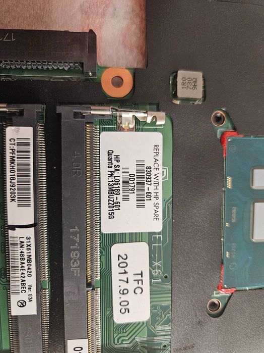 Vendo mainboard NOVA para HP ProBook 430/440 G3 com PN: 830937.601