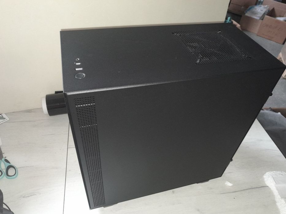Nzxt h510 matte black compact mid tower atx case obudowa pc