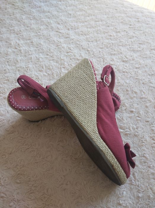 Sandały damskie, sandały na koturnie