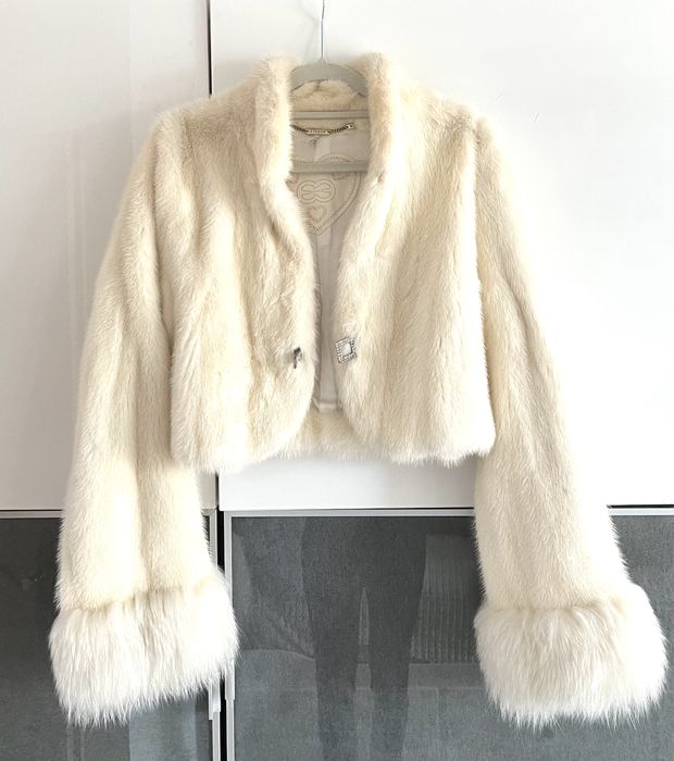 Futro z norek damskie - Escada 36