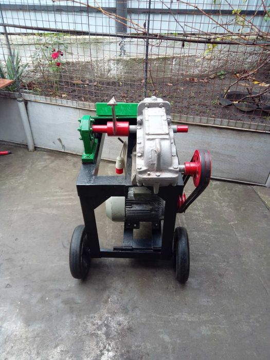 Продам редукторний Дровокол