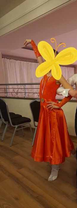 Sprzedam sukienkę do tańca towarzyskiego standart