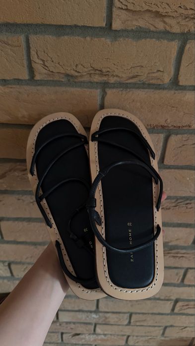 Zara тапки 39 розмір