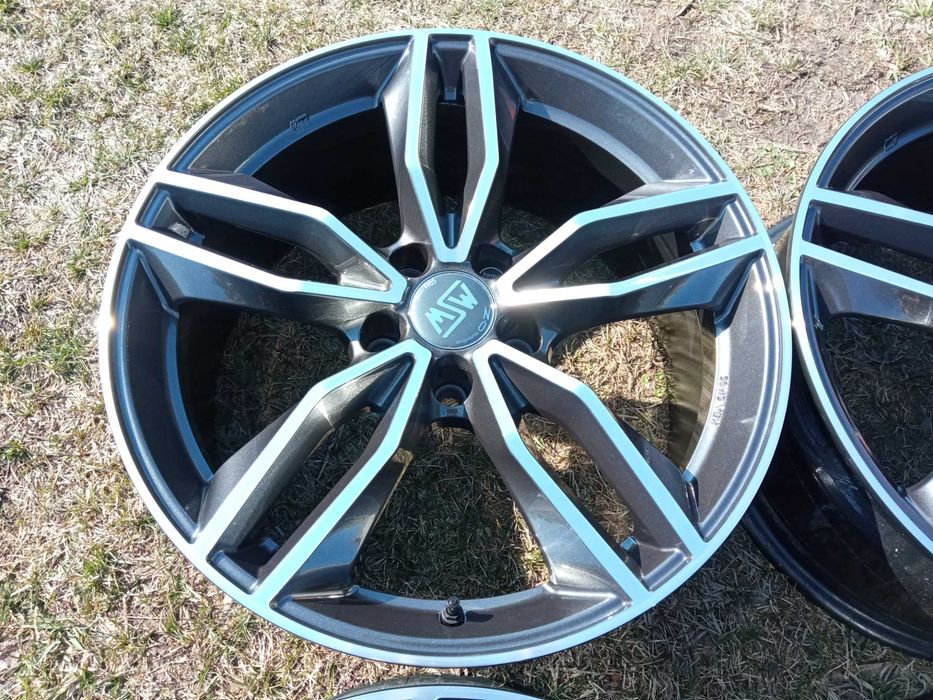 Felgi MSW by OZ 19cali 5x120 et29 czujniki ciśnienia BMW Opel Insignia