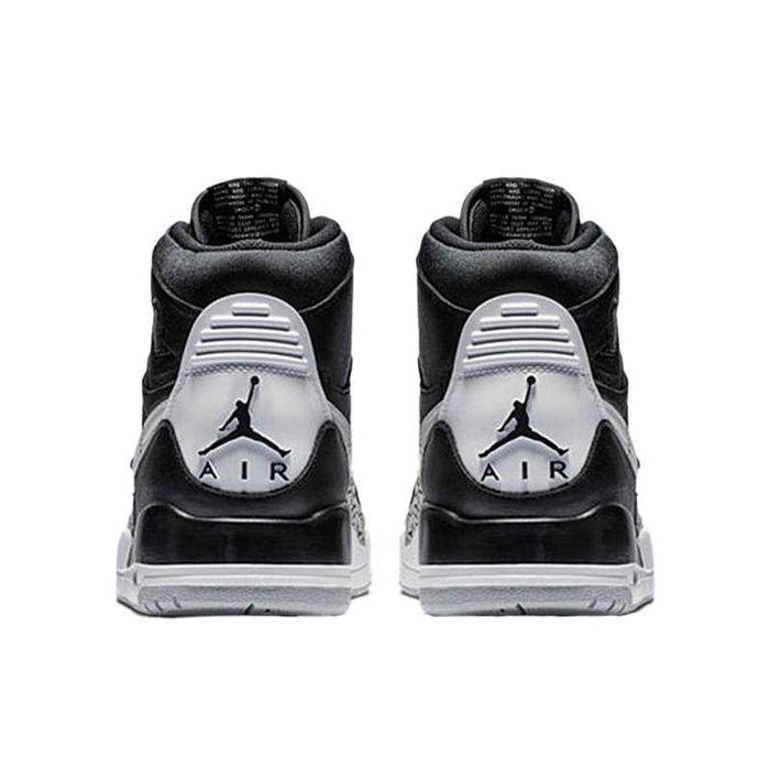 Хіт продаж! Чоловічі кросівки Nike Air Jordan Найк Джордан Legacy Black White баскетбольні