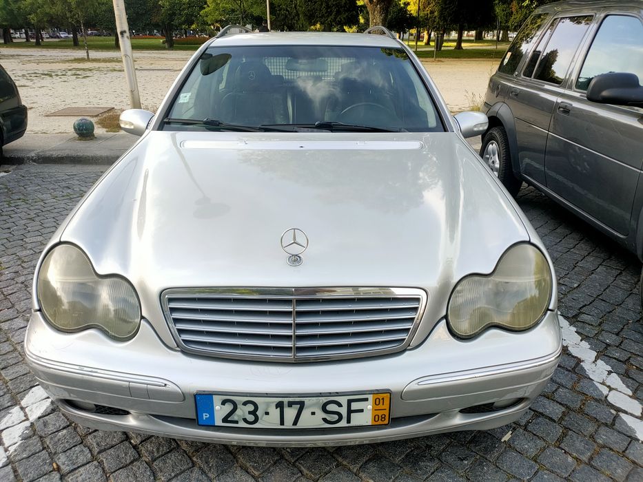 Mercedes-Benz 220 — fotografia 4