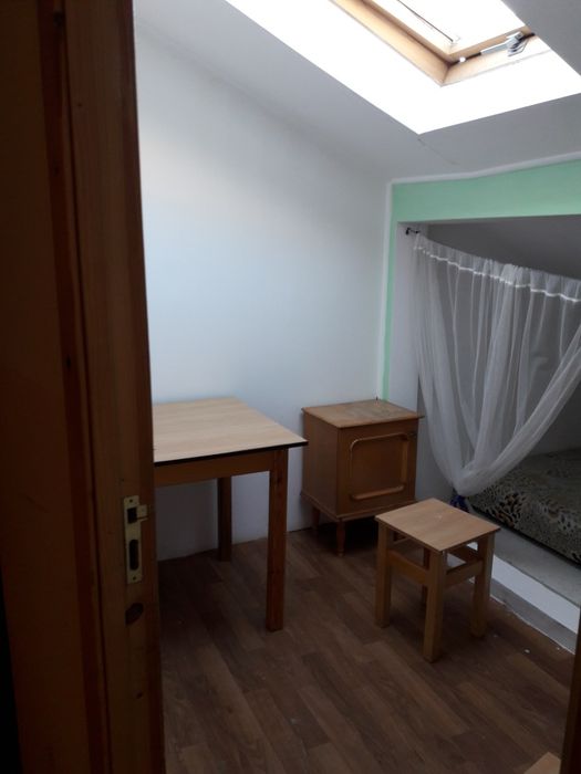 Здається окрема кімната