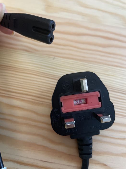 Kabel zasilający, wtyczka UK