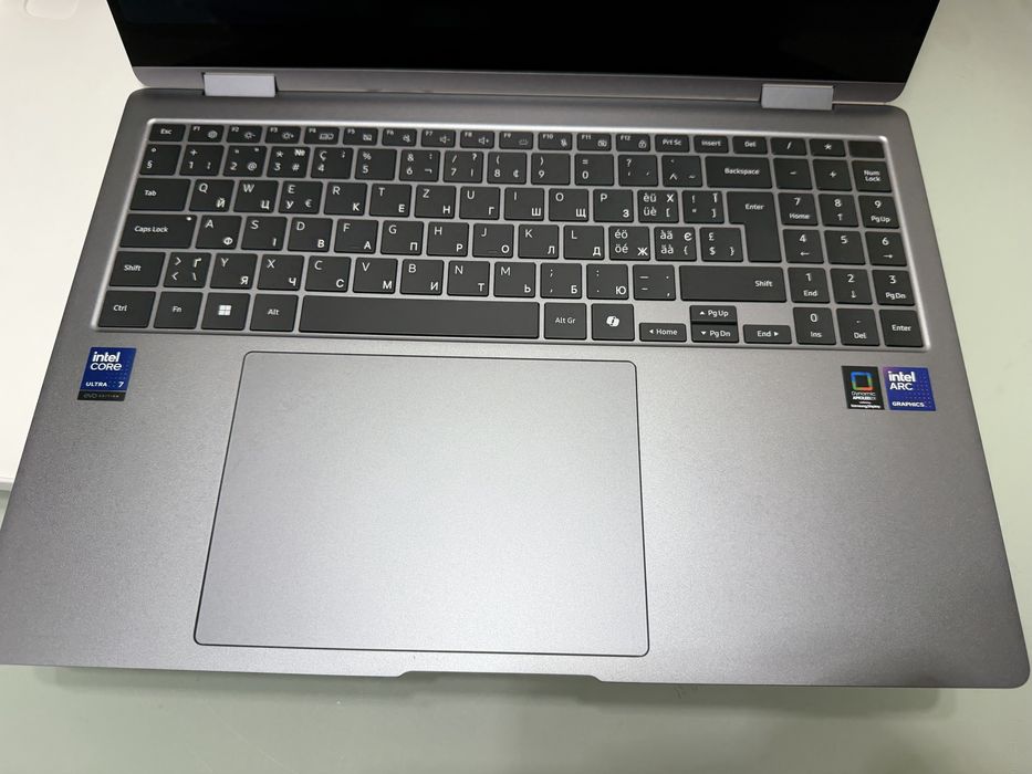 Samsung Galaxy Book5 Pro 360 960QHA-KG1 16Gb 512Gb