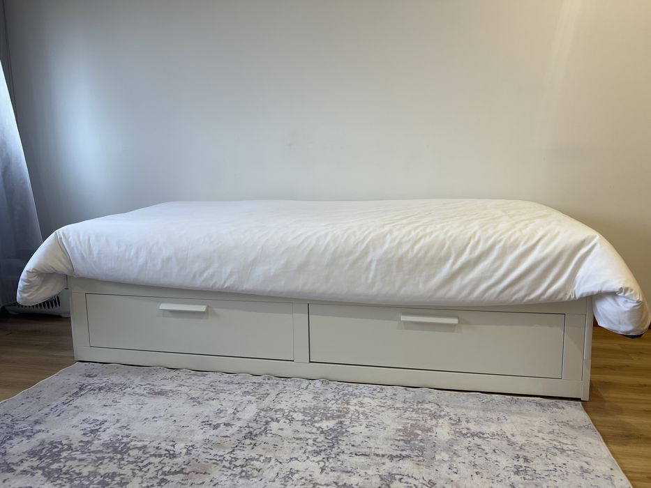Cama dupla c/ 2 colchoes