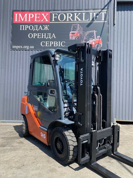 Навантажувач газ TOYOTA 02-8FGF25, підйом-4.3м, 2019рік, кабіна, 5069мг