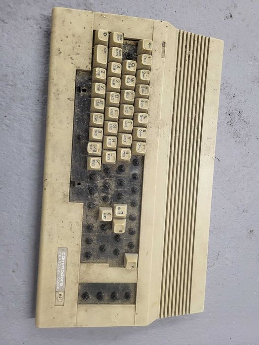 Sprzedam Telewizory PRL comodore