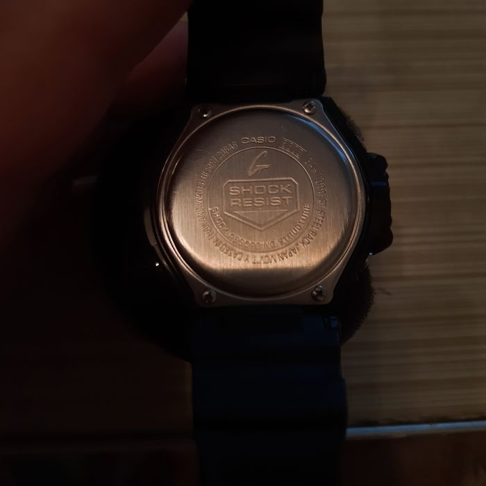 Часы  Casio G-shock 5302