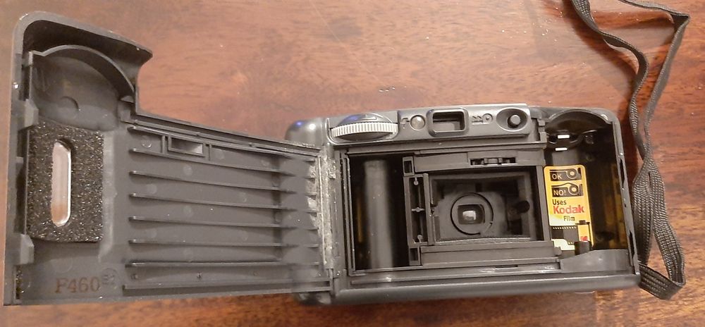 Máquina fotografica kodac KB18 de 35 mm anos 90