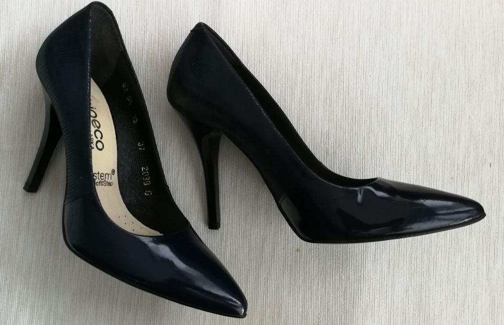 Buty  szpilki ARKA 37 skórzane