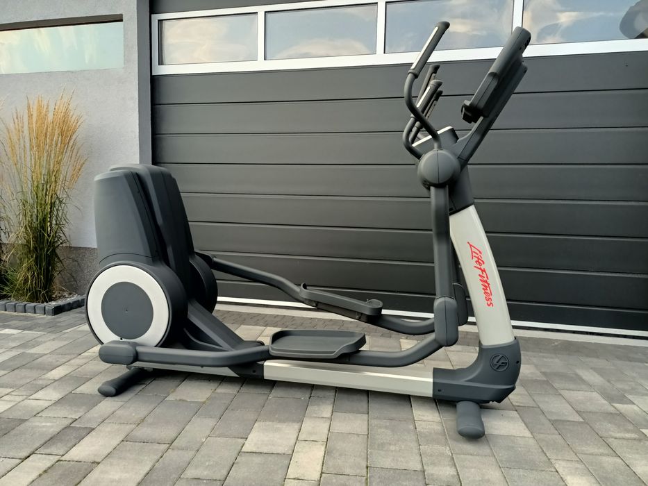 Orbitrek life fitness 95x engage regeneracja gwarancja