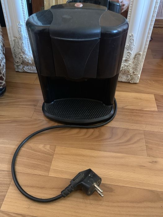 Продам кофеварку