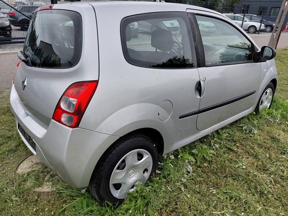 Renault Twingo 2007r 1.1cm benz 76KM Automat
