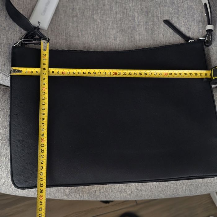 Чохол для ноутбука Calvin Klein