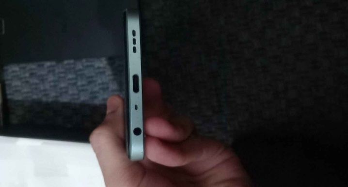 Oppo A57. 4GB. como novo