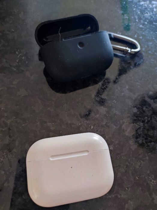 Airpods pro com capa de silicone