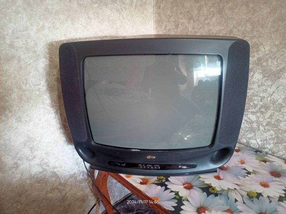 Продам телевізор LG