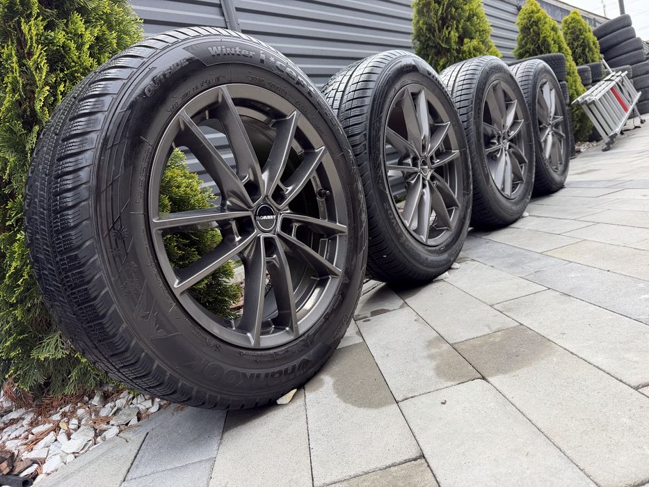 Диски і Шини 17R 5x114.3 7J ET40 Nissan Qashqai X-Trail Renault Kadjar