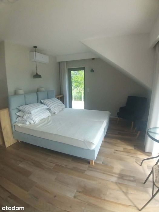 Dom z sauną, jacuzzi. Duży ogród, widok na Jeziorak - pierwsza linia.