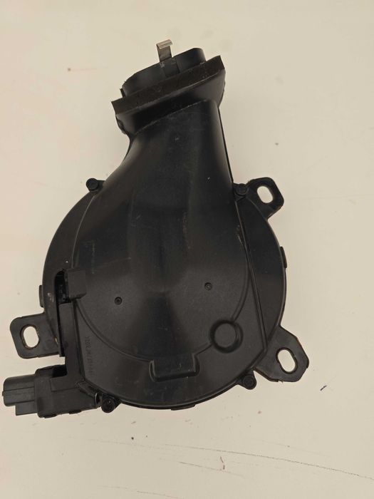 volvo xc40- głośnik subwoofer