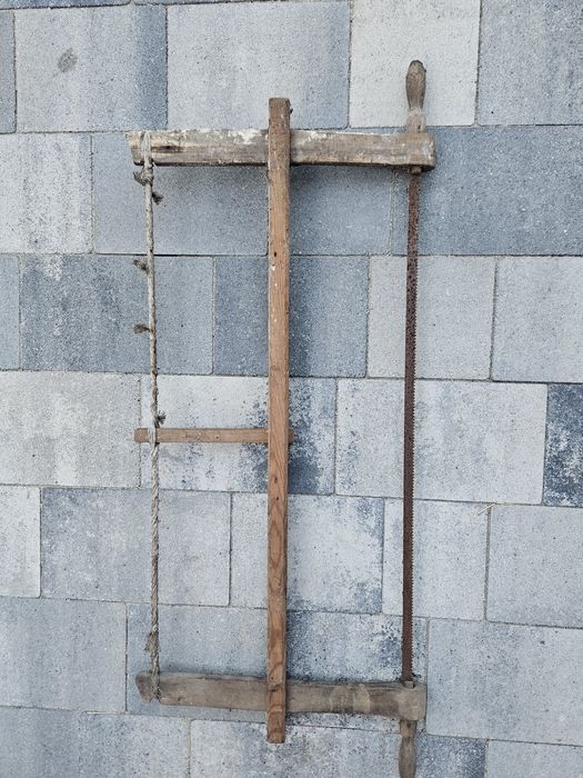 Stara piła ramowa PRL