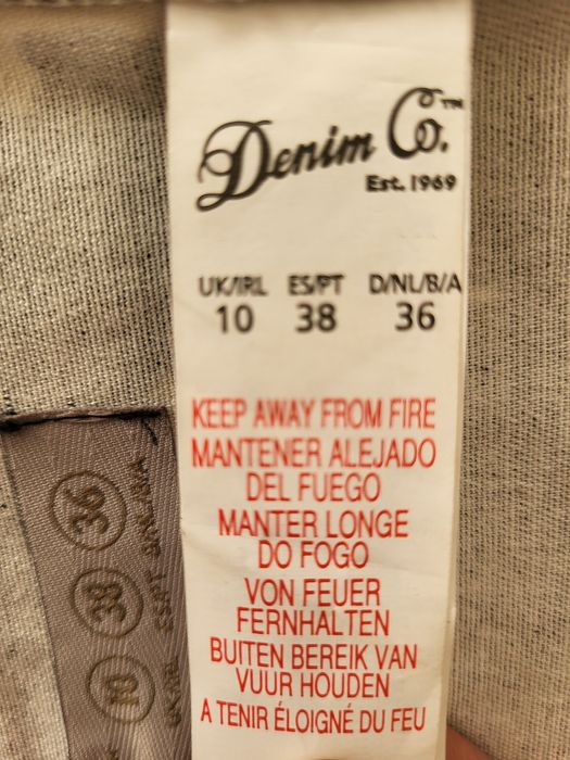 Готический топ бюстье с крестами.