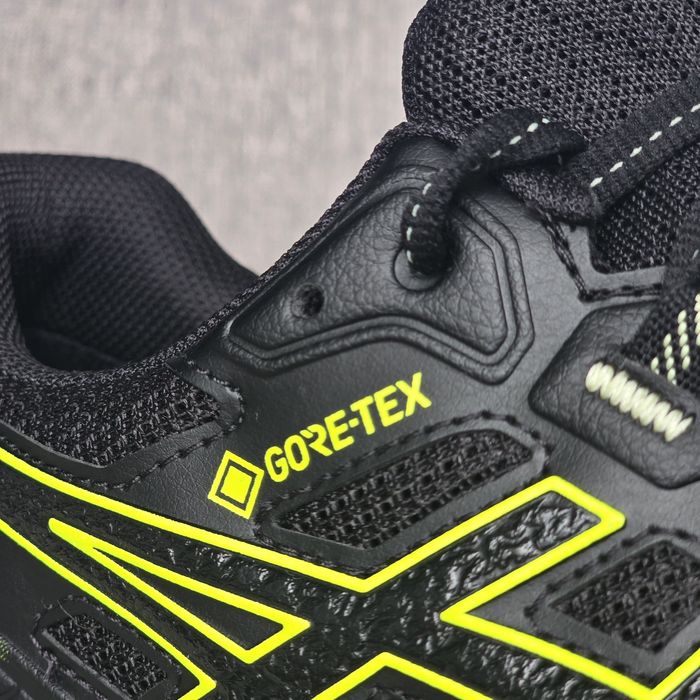 Чоловічі кросівки ASICS