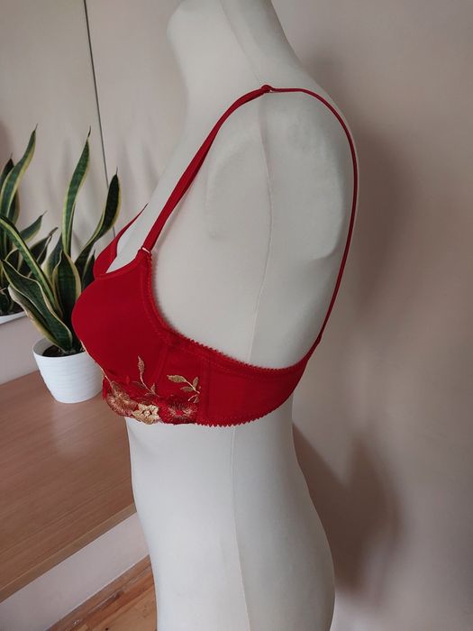 Biustonosz 80B czerwony