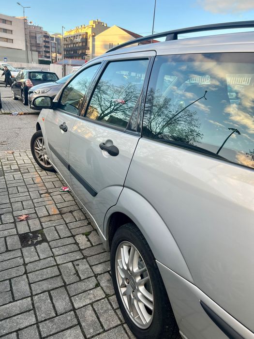 Ford Focus SW 1.4 - Gasolina