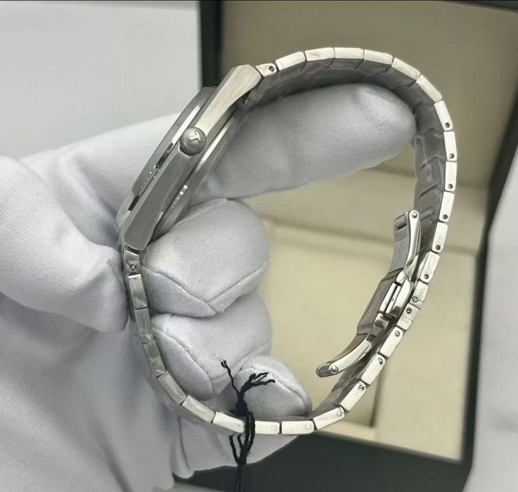 Мужские часы Tissot Prx Green 40 мм зеленые