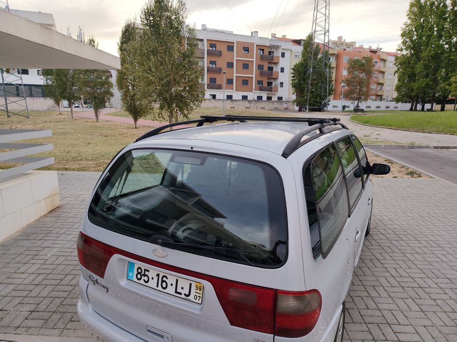 Ford Galaxy TDI impecável
