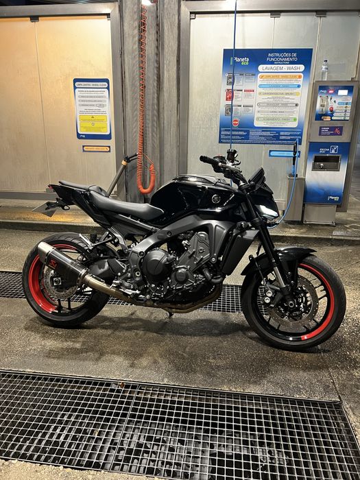 Yamaha MT-09 2025 — 2.600 km
