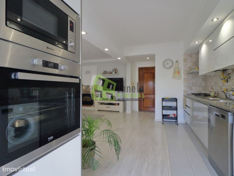 Apartamento T3 com Arrecadação - Quinta do Conde