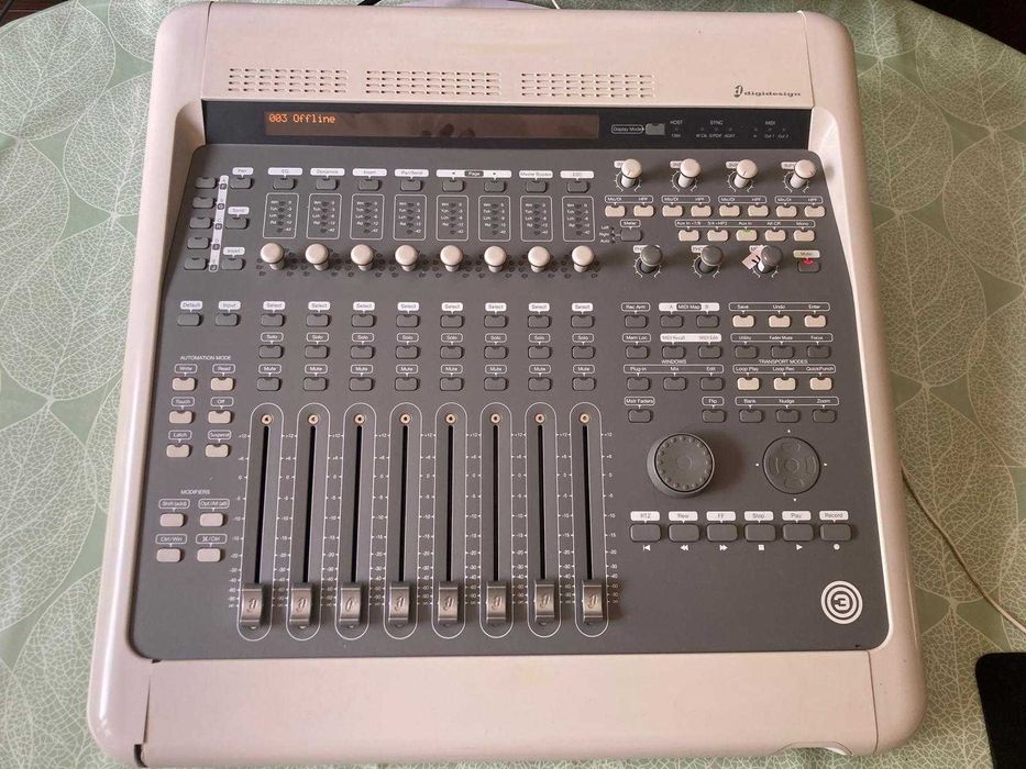 Digidesign 003 Console Audio Mixer Interface