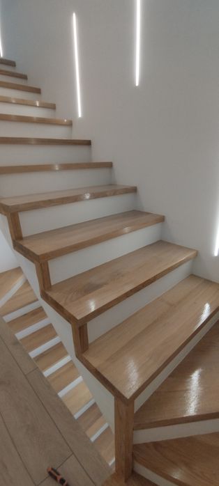 Schody drewniane lite drewno tanio i szybko