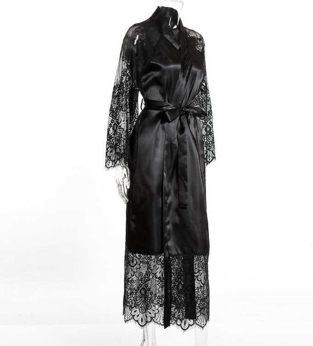 Эротическое белье. Сексуальный длинный атласный халат. Пеньюар