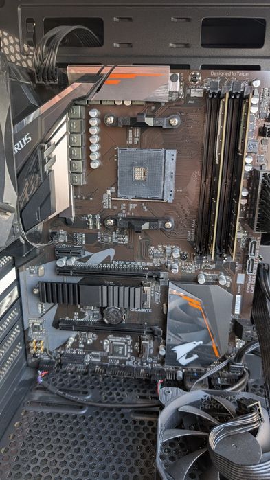 Płyta główna B450 Aorus elite v2  + karta sieciowa  Wi-Fi