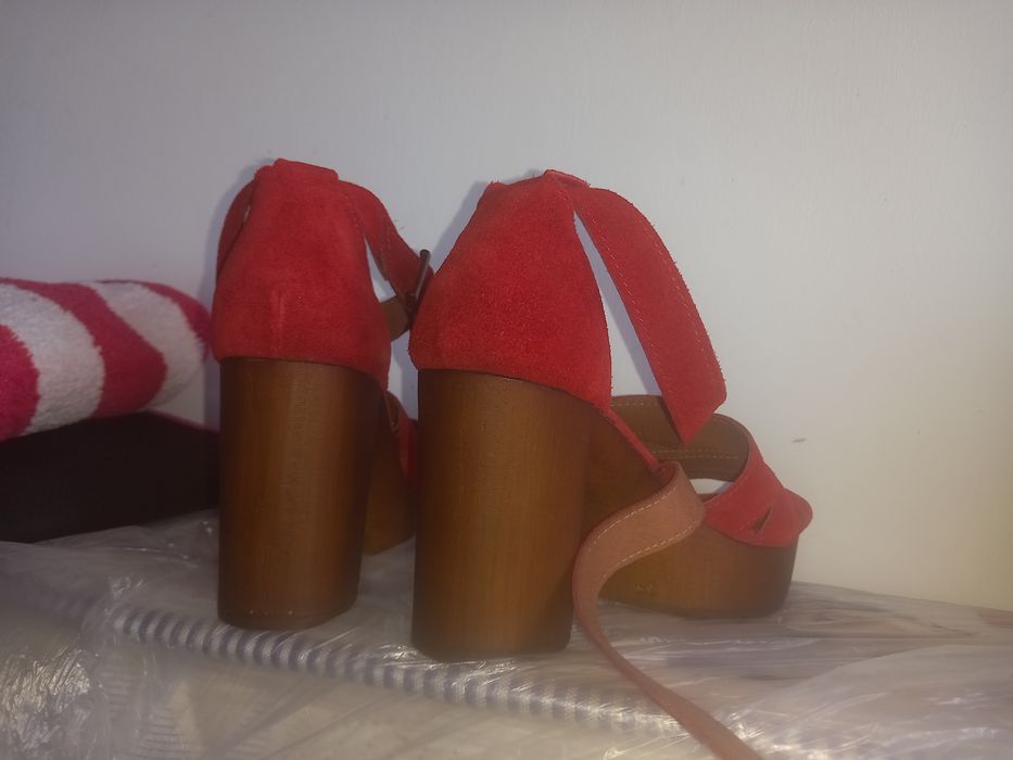 Sandalias 38, Tapadas