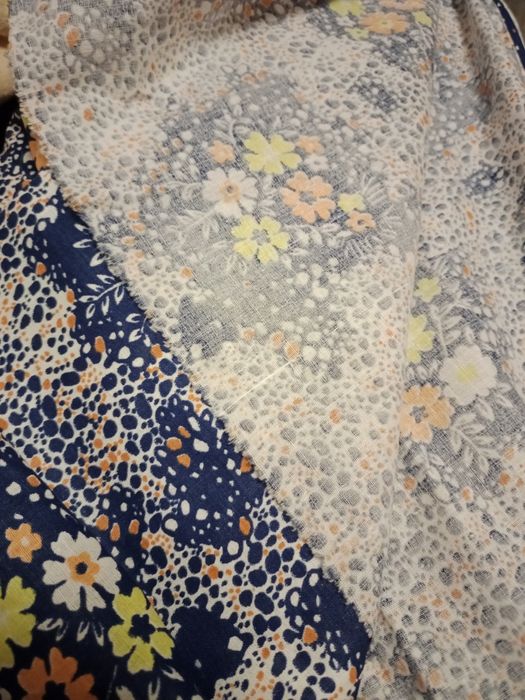 Отрез ткани новый